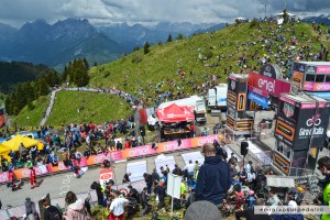 foto giro d'italia zoncolan